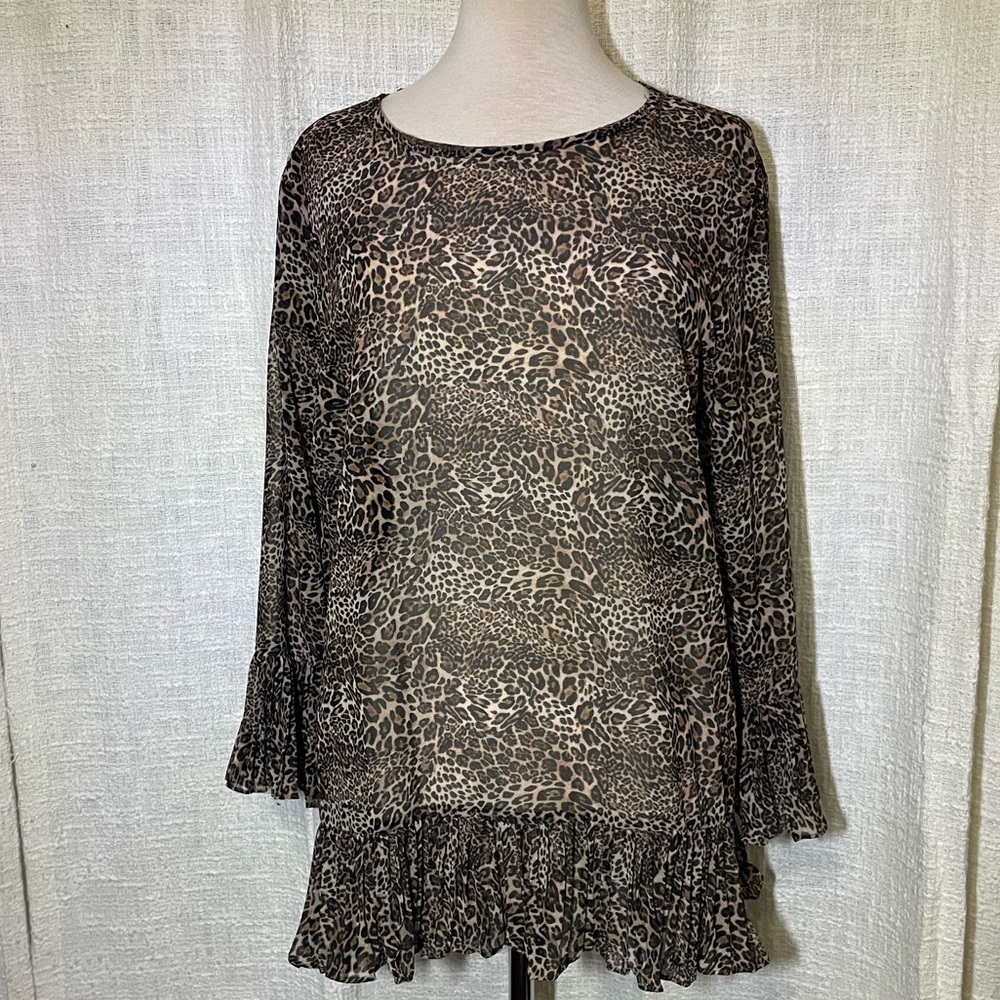Cheetah top
